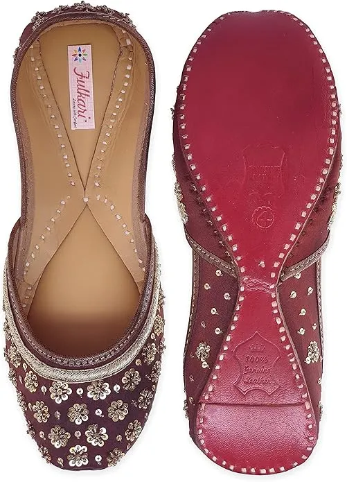 Gold and maroon jutti - Red Modern