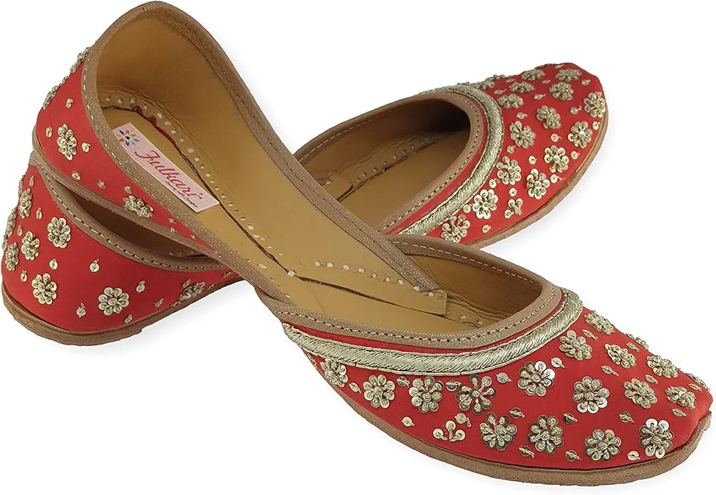 Silver and red jutti - Red Elegant