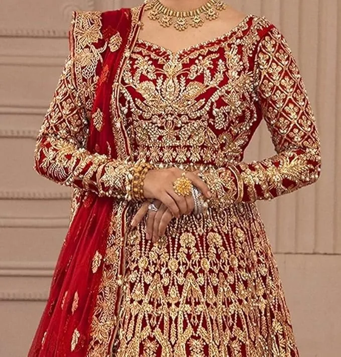 What Does a Muslim Bride Wear to Her Nikkah?